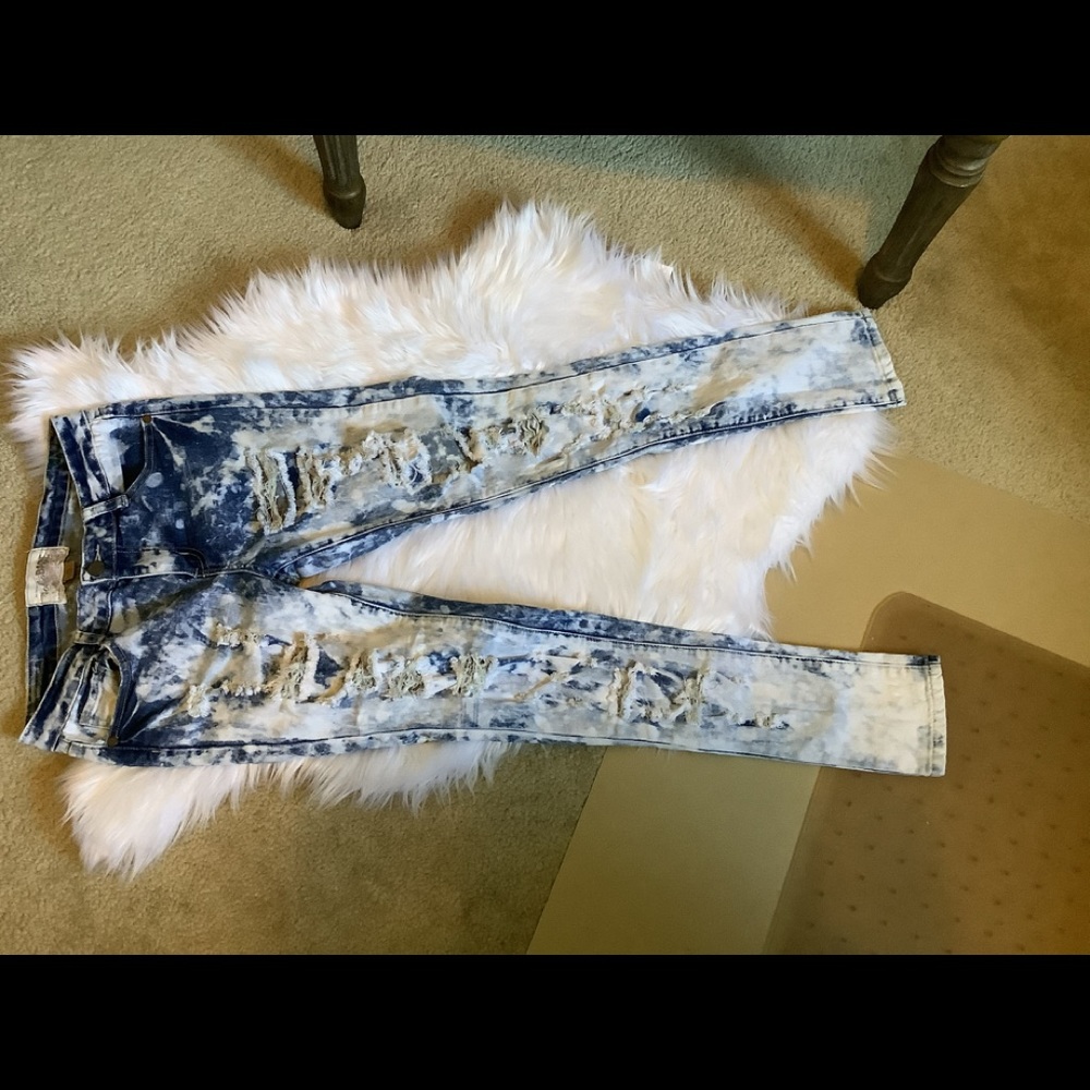Women’s jeans